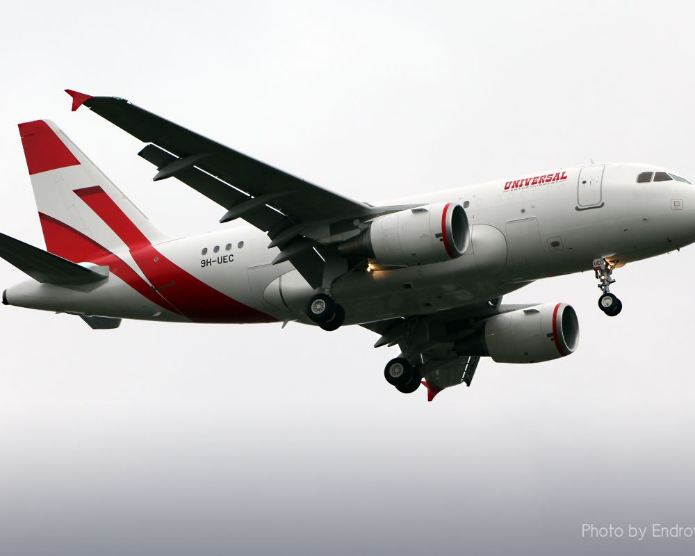 9H-UEC (2).JPG