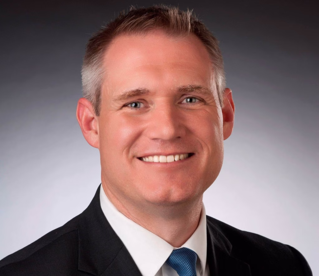 Comlux announces organizational changes in Comlux Completion