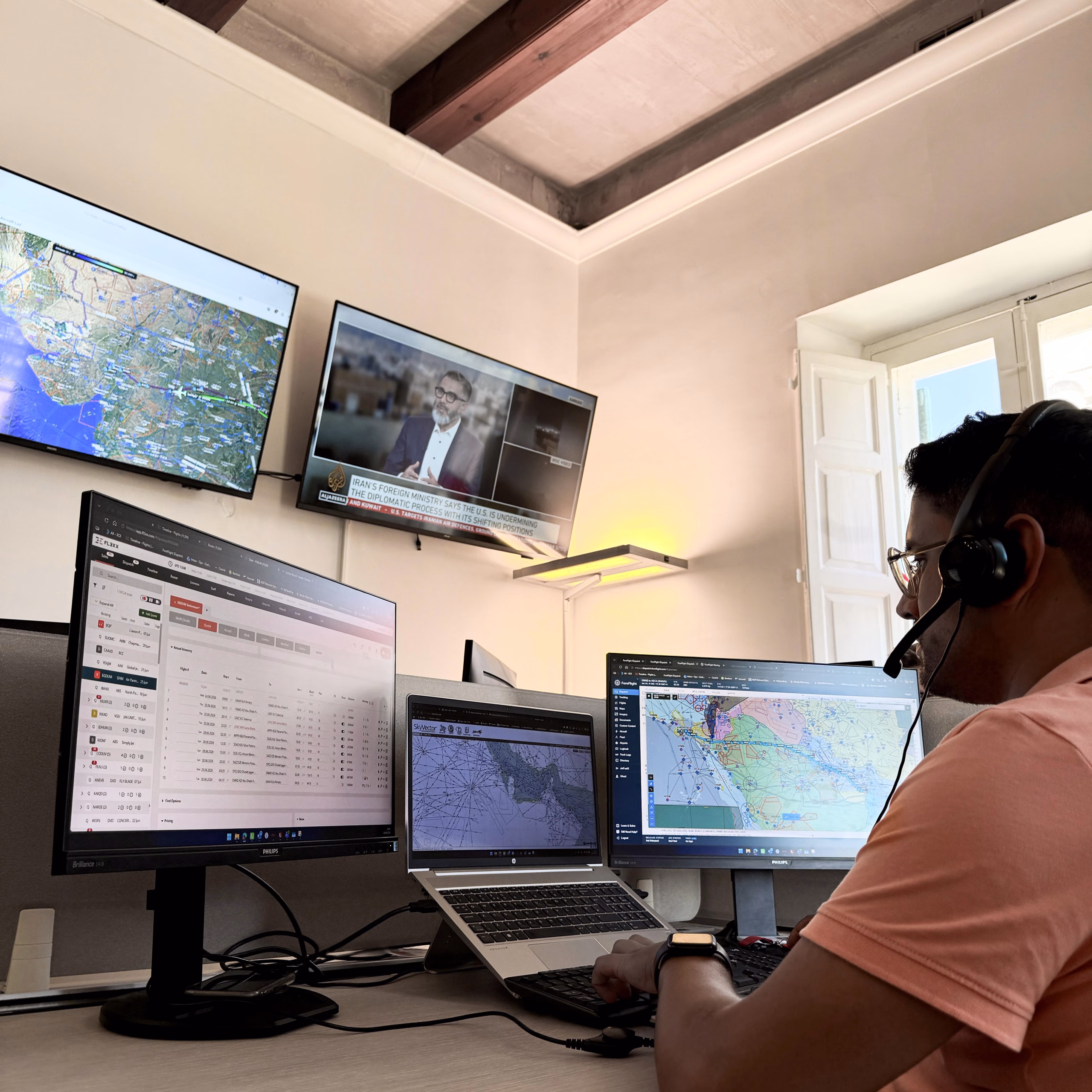  Comlux team managing a client's aircraft